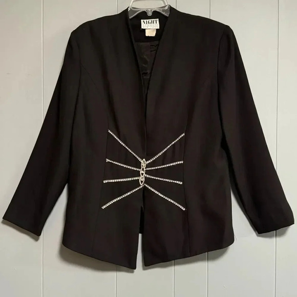 Jackets & Blazers - Vintage NIGHT STUDIO 1980s Black Blazer with Rhinestone Clasp and Design Size 14